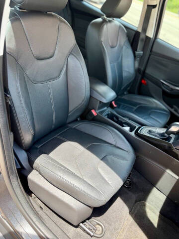 2016 Ford Focus Titanium