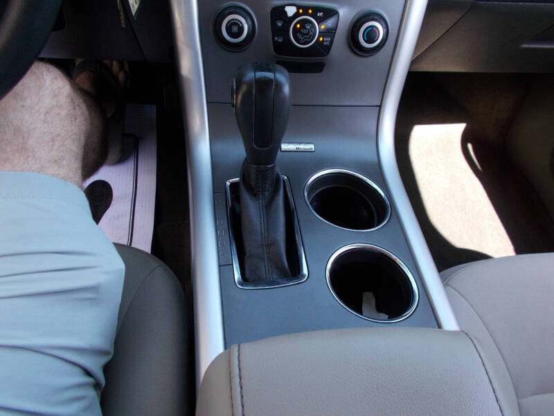 2013 Ford Edge SE