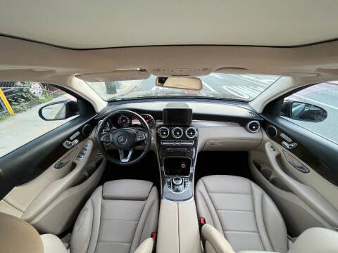 2017 Mercedes-Benz GLC GLC 300 4MATIC