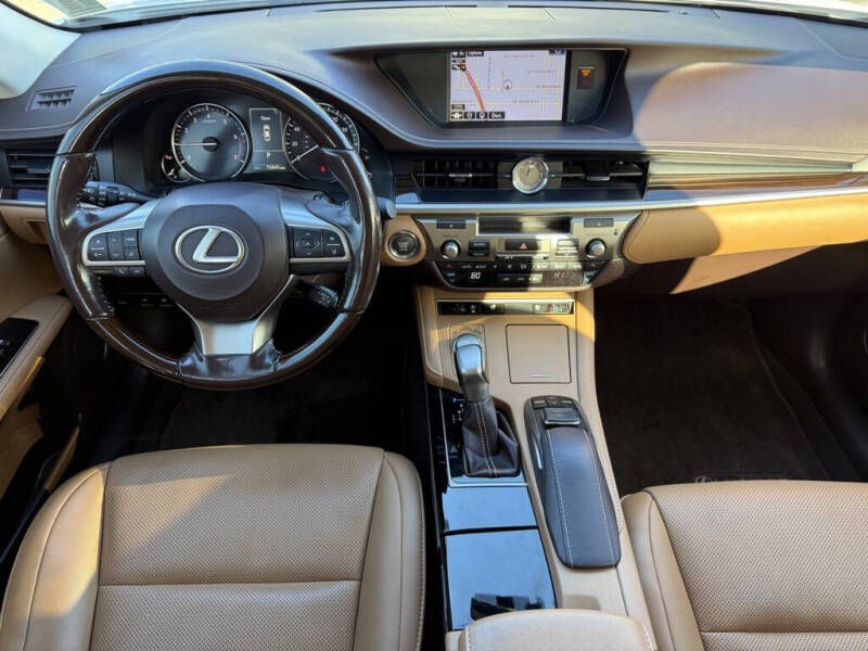 2016 Lexus ES 350