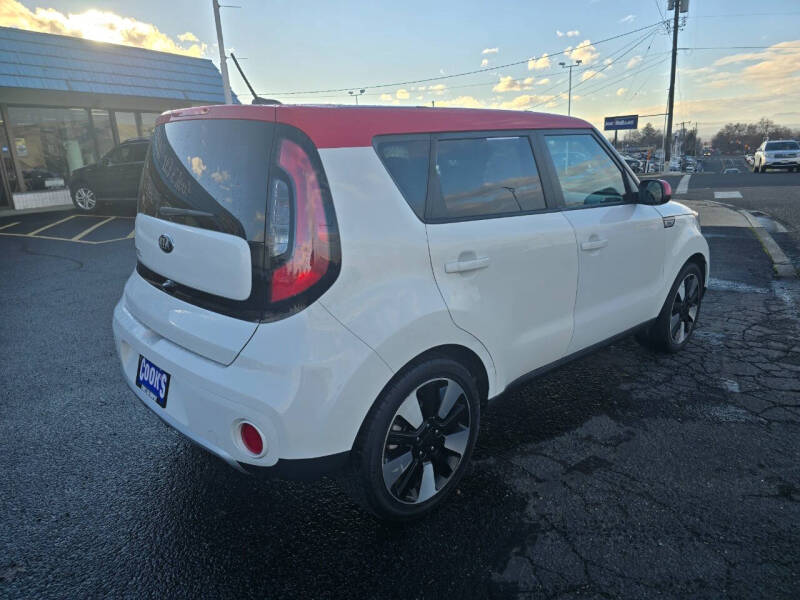 2018 Kia Soul +