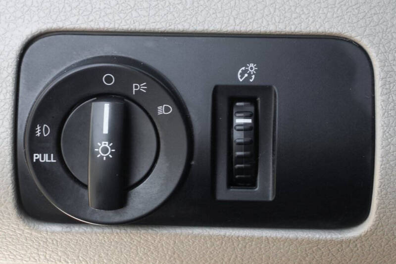 2006 Ford Mustang V6 Premium