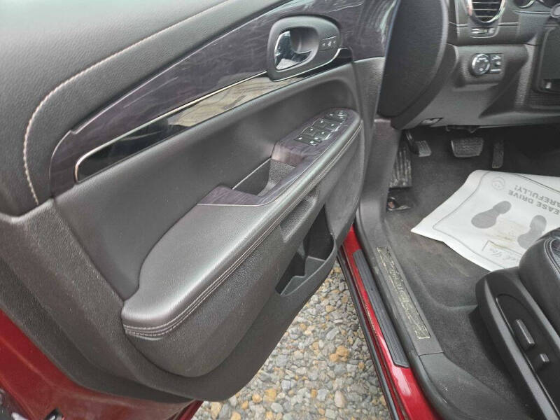 2017 Buick Enclave Leather