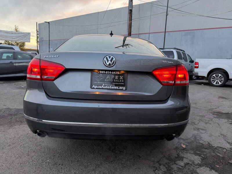 2012 Volkswagen Passat V6 SEL Premium