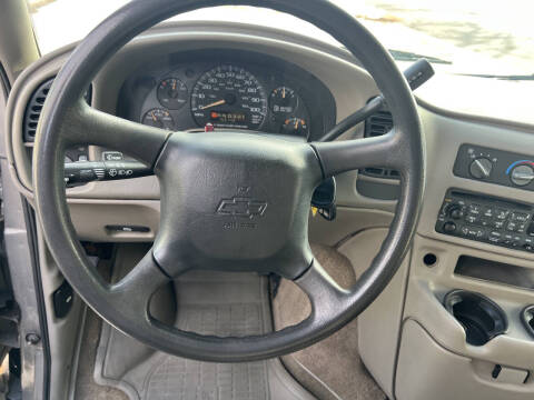 2005 Chevrolet Astro LS