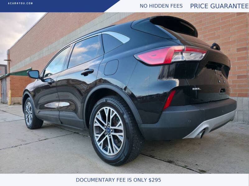 2020 Ford Escape SEL