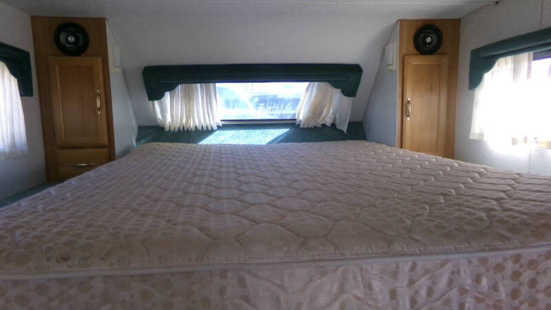 1997 Lance EXT CAB