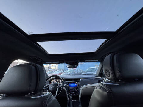 2013 Cadillac XTS Platinum Collection