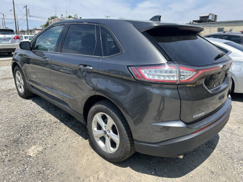 2016 Ford Edge SE