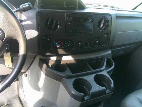 2013 Ford E-Series E-250