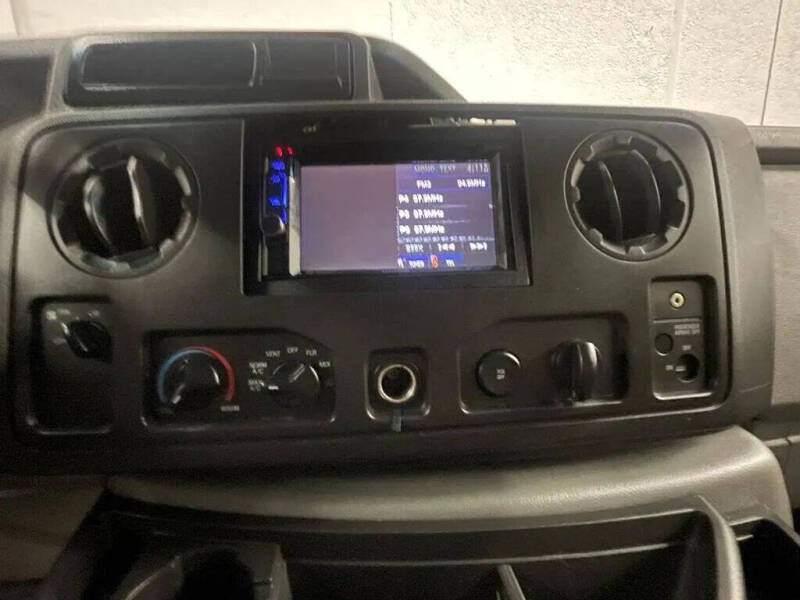 2014 Ford E-Series E-250