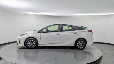 2022 Toyota Prius LE