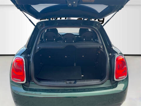 2017 MINI Hardtop 4 Door Cooper