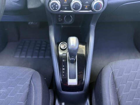 2021 Nissan Kicks S