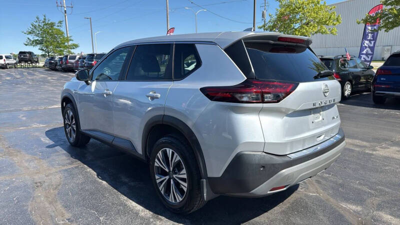 2022 Nissan Rogue SV