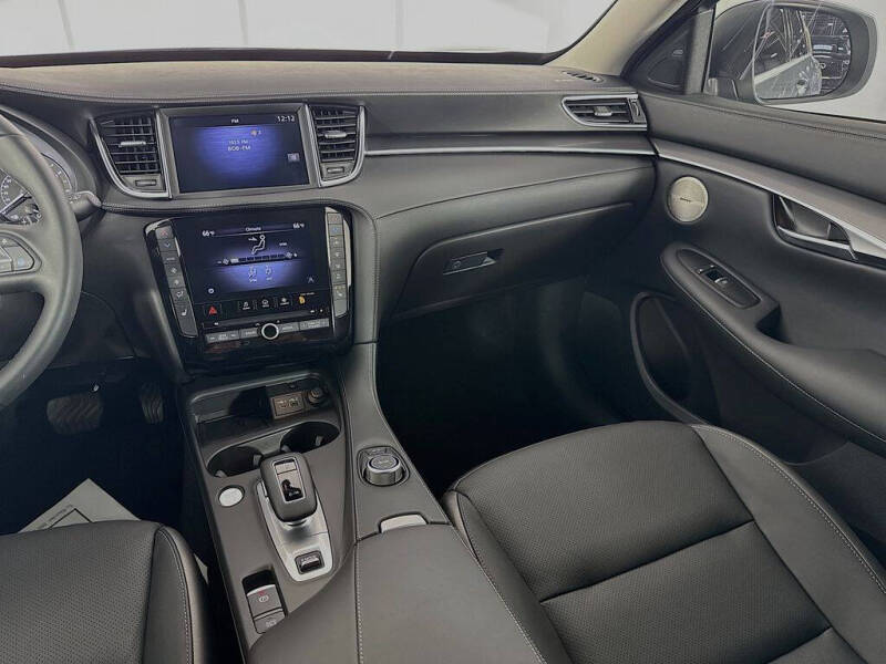 2025 Infiniti QX50 Luxe