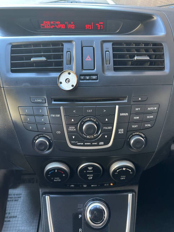 2013 Mazda MAZDA5 Touring