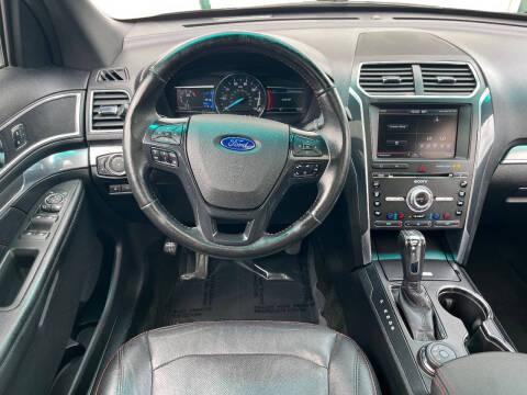 2016 Ford Explorer Sport