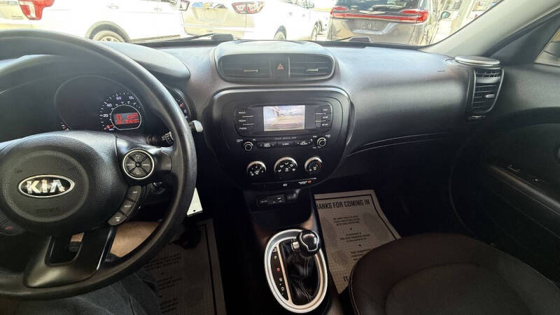2016 Kia Soul +