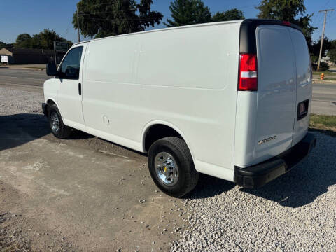 2021 Chevrolet Express 2500