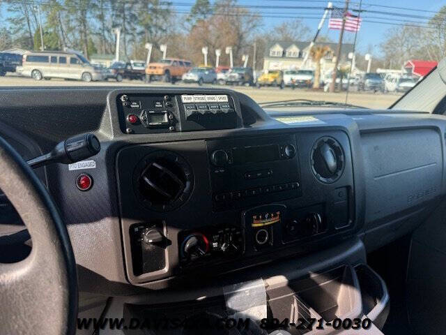 2011 Ford E-Series E-350 SD