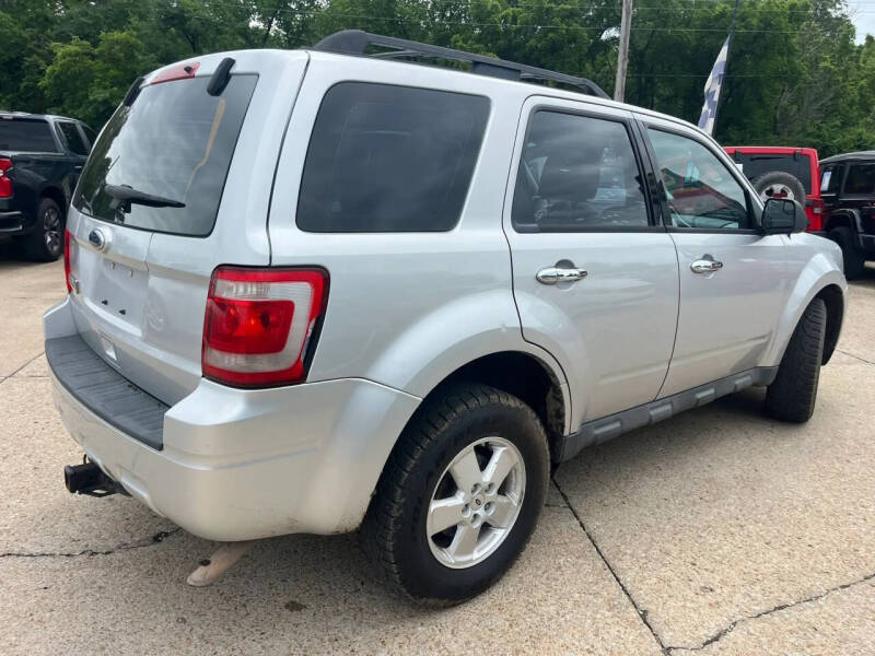 2011 Ford Escape XLS