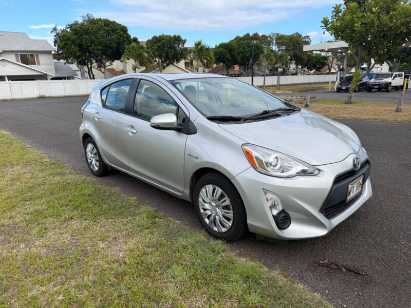 2015 Toyota Prius c Two