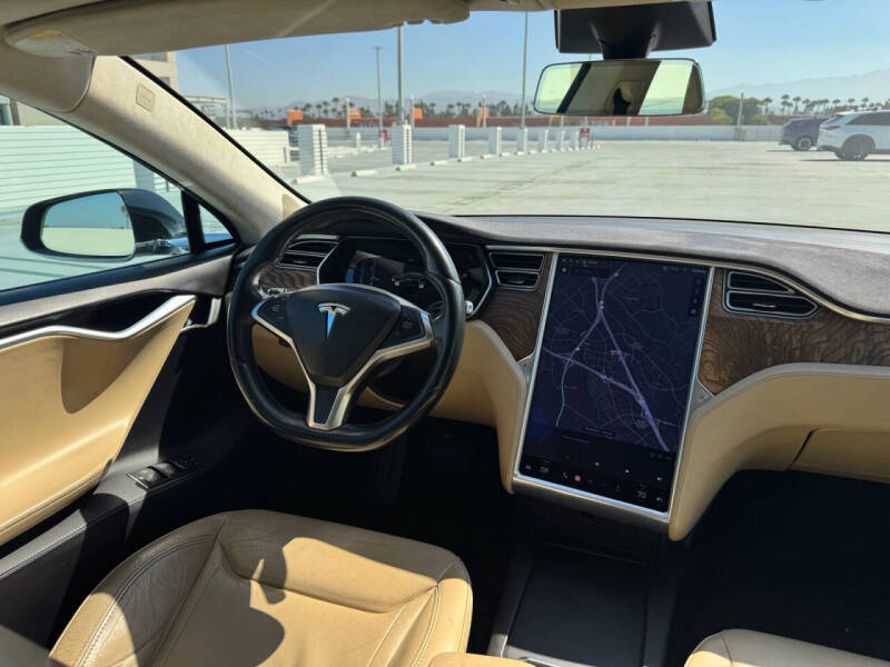 2016 Tesla Model S