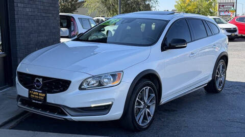 2015 Volvo V60 Cross Country T5