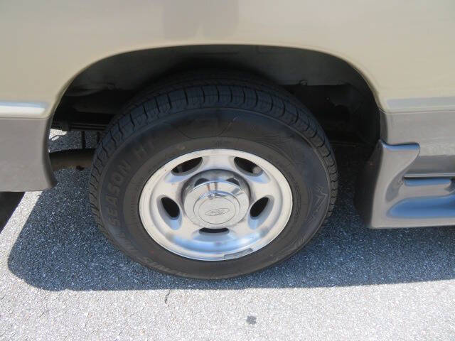 2013 Ford E-Series E-150