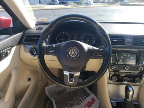 2015 Volkswagen Passat 1.8T SE