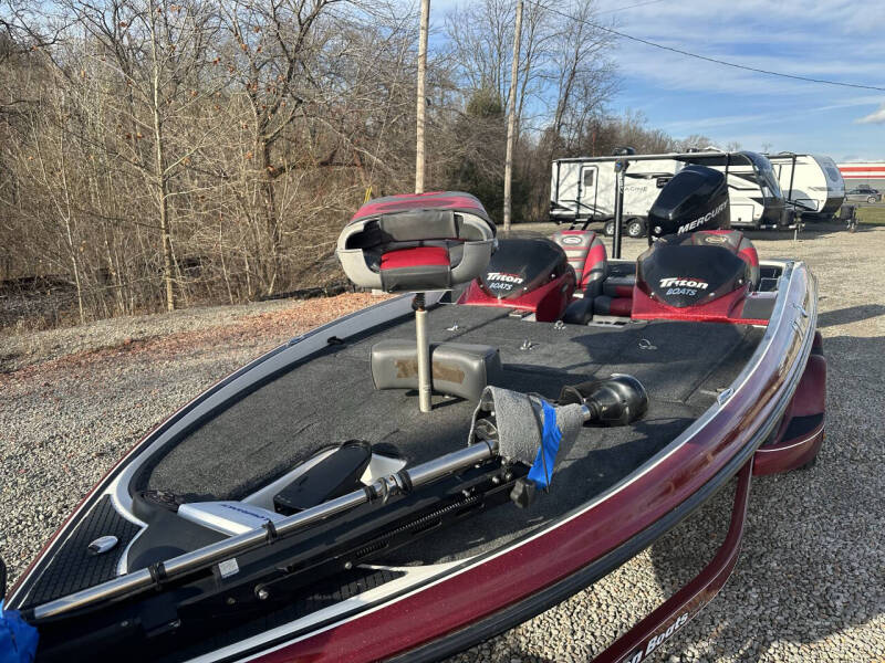 2011 Triton 21 HP Elite