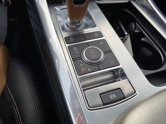 2018 Land Rover Range Rover Sport SVR