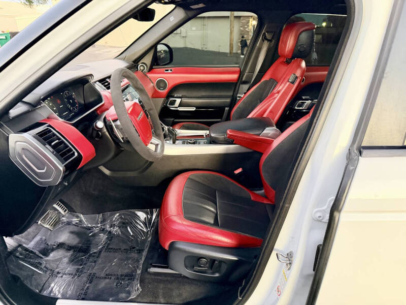 2020 Land Rover Range Rover Sport HST