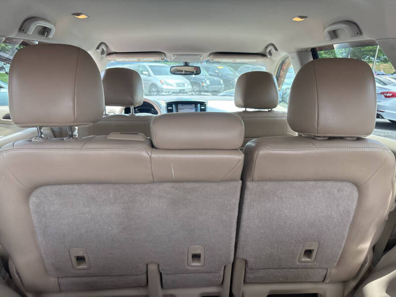 2013 Nissan Pathfinder SL