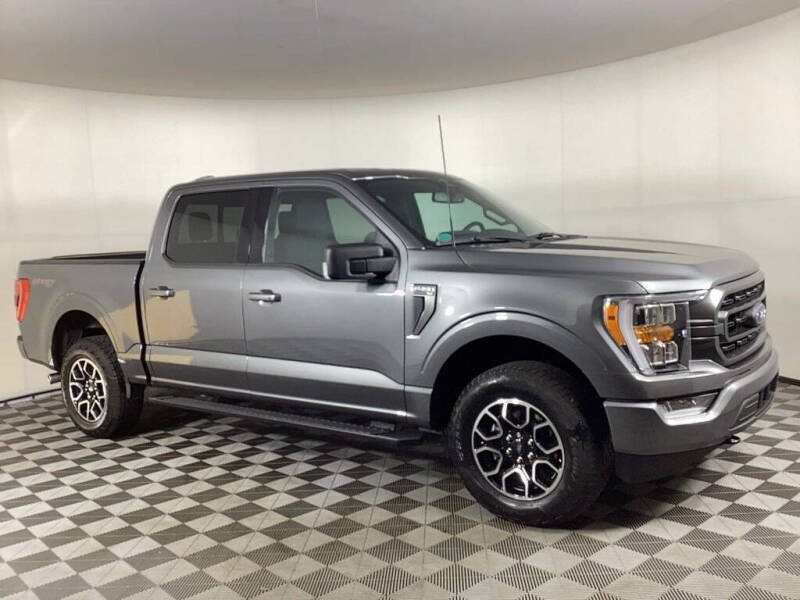 2023 Ford F-150 XLT's photo
