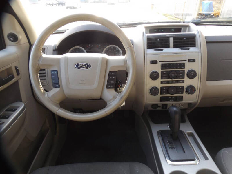 2009 Ford Escape XLT
