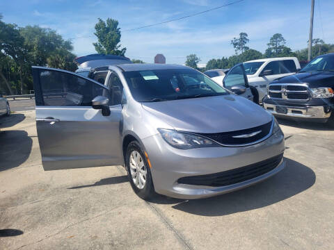 2017 Chrysler Pacifica Touring