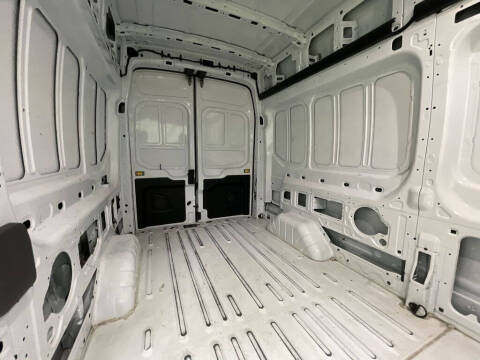 2022 Ford Transit 250