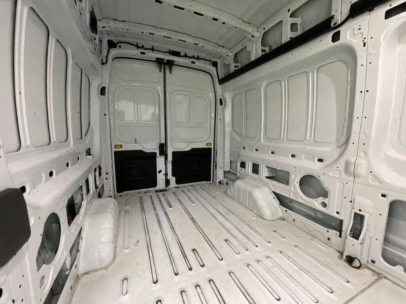 2022 Ford Transit 250