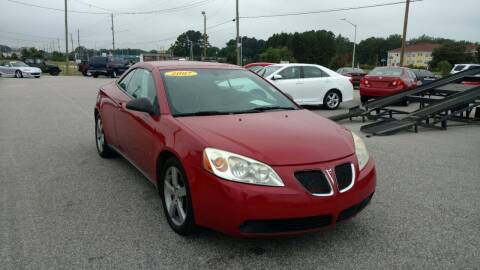 2007 Pontiac G6 for sale at Kelly & Kelly Supermarket of Cars in Fayetteville NC