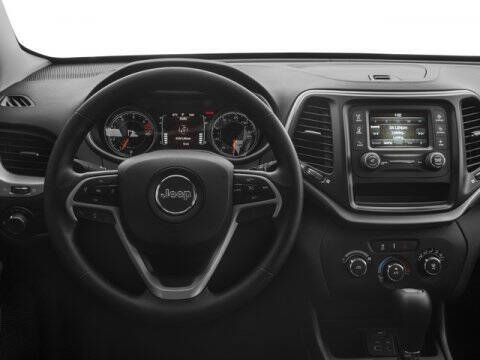 2017 Jeep Cherokee Sport