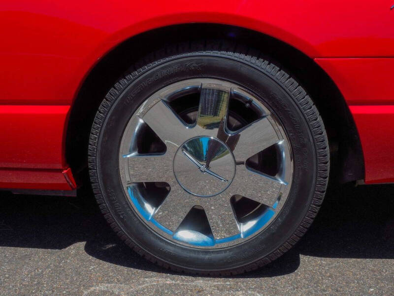 2002 Ford Thunderbird Deluxe
