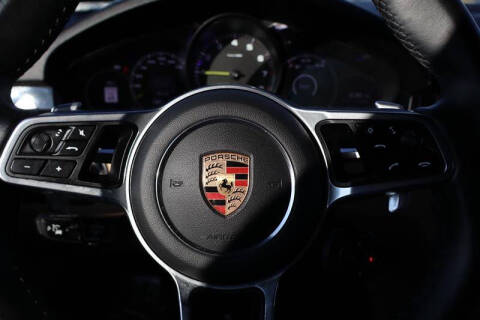2019 Porsche Cayenne E-Hybrid