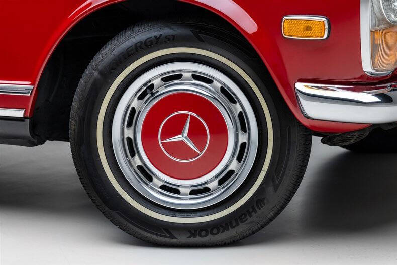 1971 Mercedes-Benz 280-Class