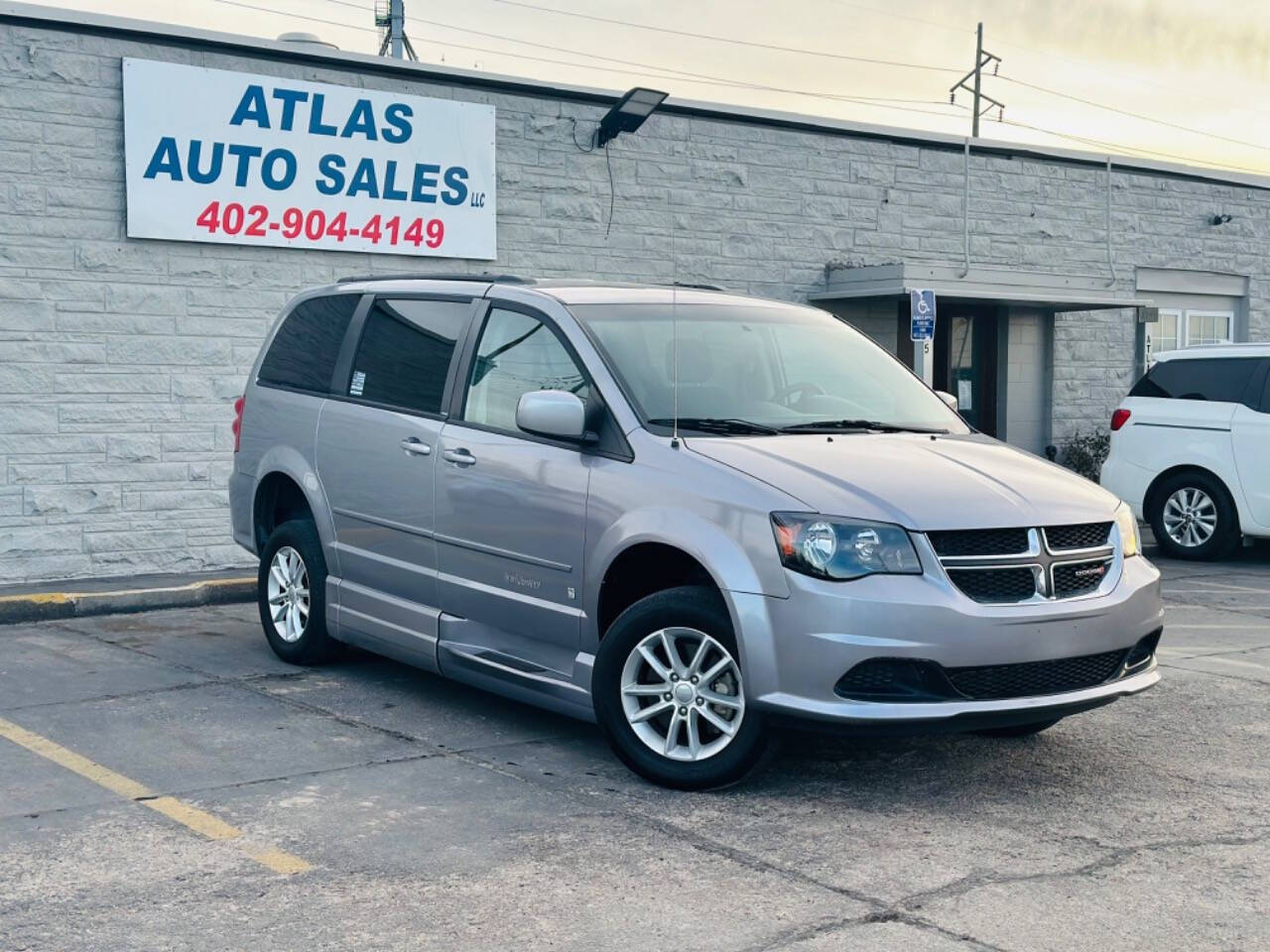 2014 Dodge Grand Caravan for sale at Atlas Auto Sales LLC in Lincoln, NE