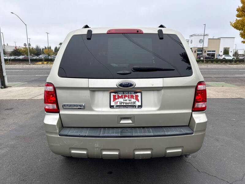 2011 Ford Escape XLT