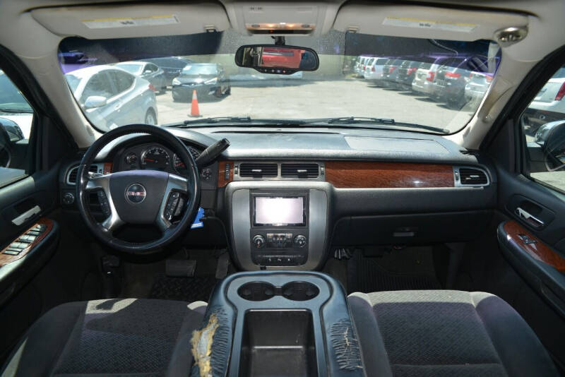 2007 GMC Yukon SLE