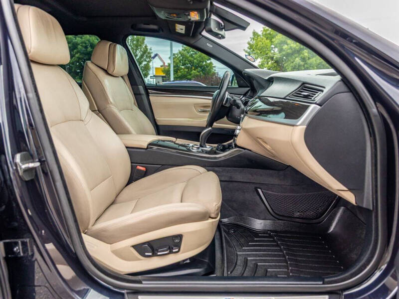 2011 BMW 5 Series 550i