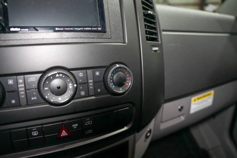 2016 Freightliner Sprinter 2500